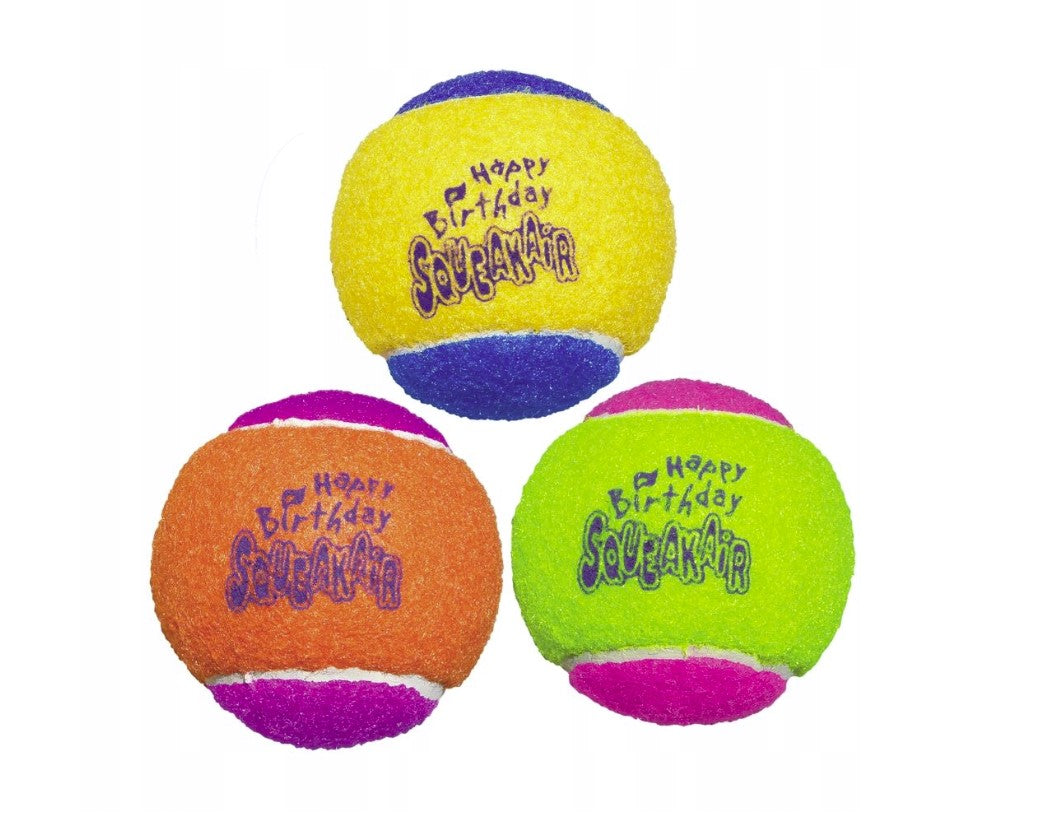 KONG AST2YE SqueakAir Birthday Balls M